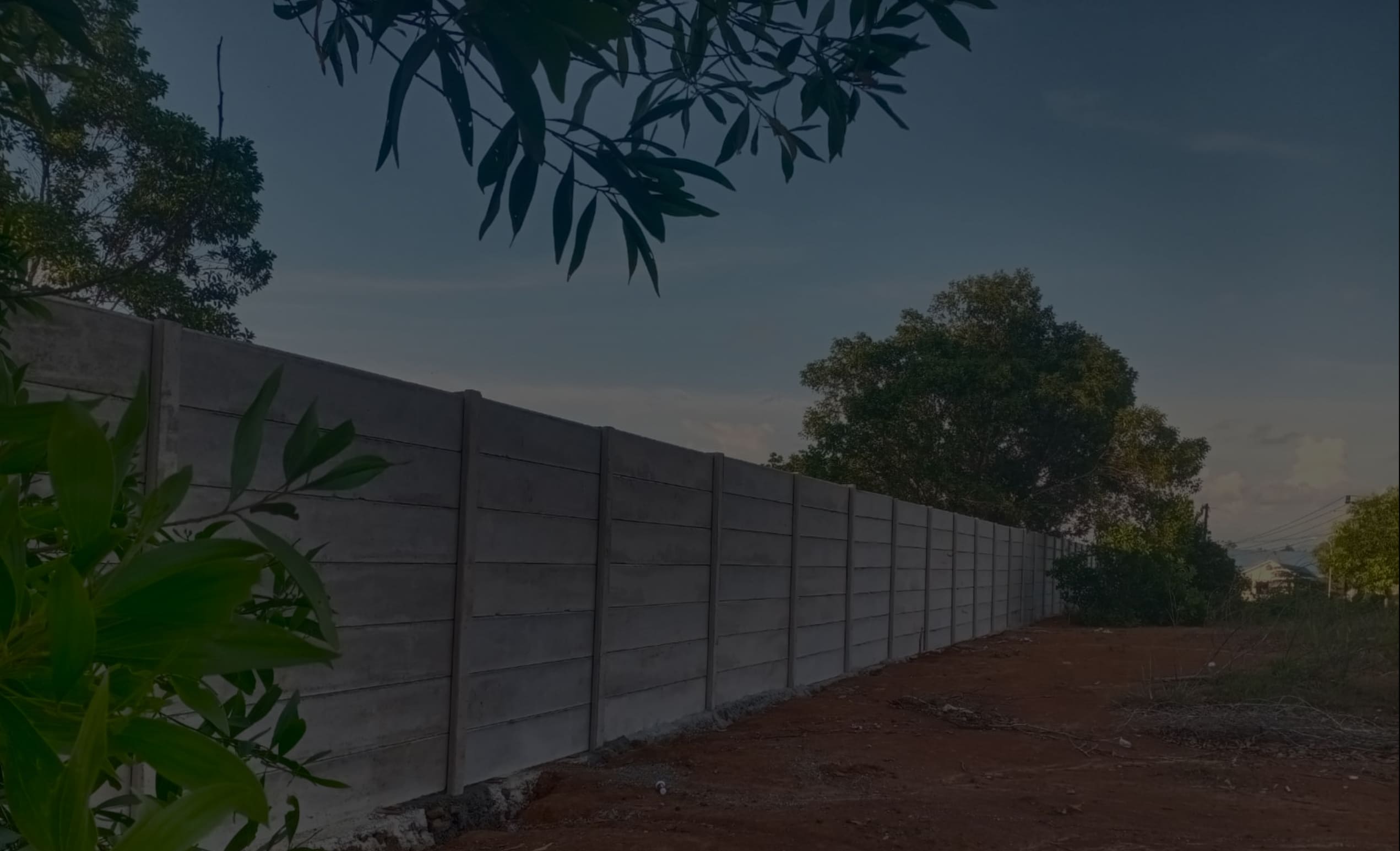 Jasa Instalasi Pagar Beton Profesional